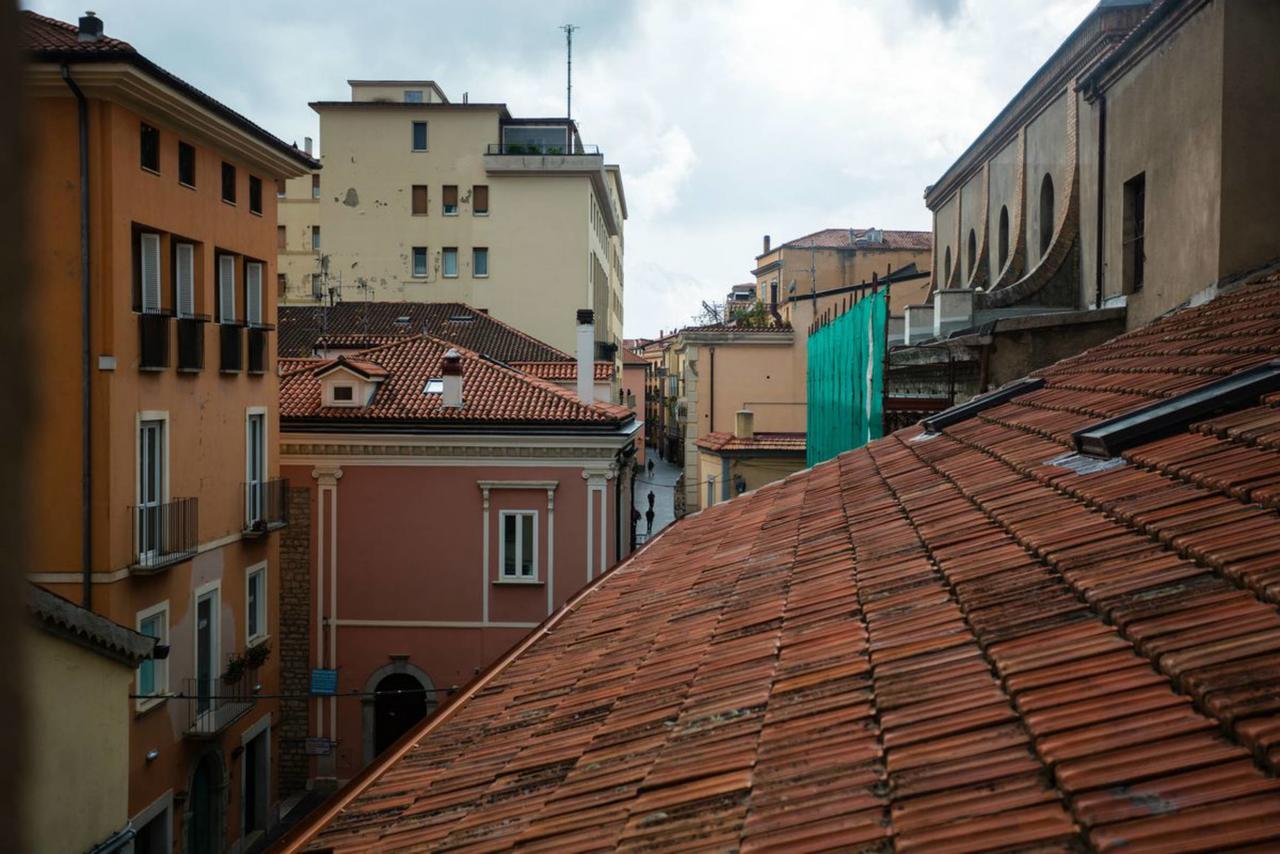 Bed and Breakfast Casa Retro' Potenza Esterno foto